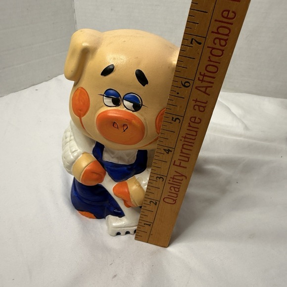 Vintage 1980 Enesco Ceramic Piggy Bank - Pink Pig Blue Overalls - Hand Painted - Picture 5 of 5